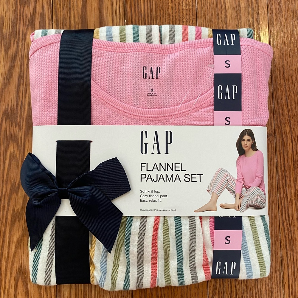 GAP Pink Top with Striped Flannel Pajama Set